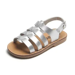 Sandalias abiertas de niña para verano en dorado, plateado y negro