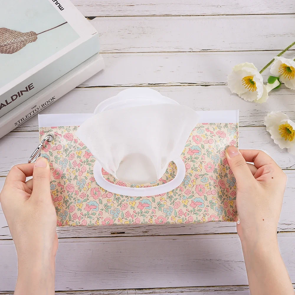 La bolsa en diferentes ángulos y colores disponibles