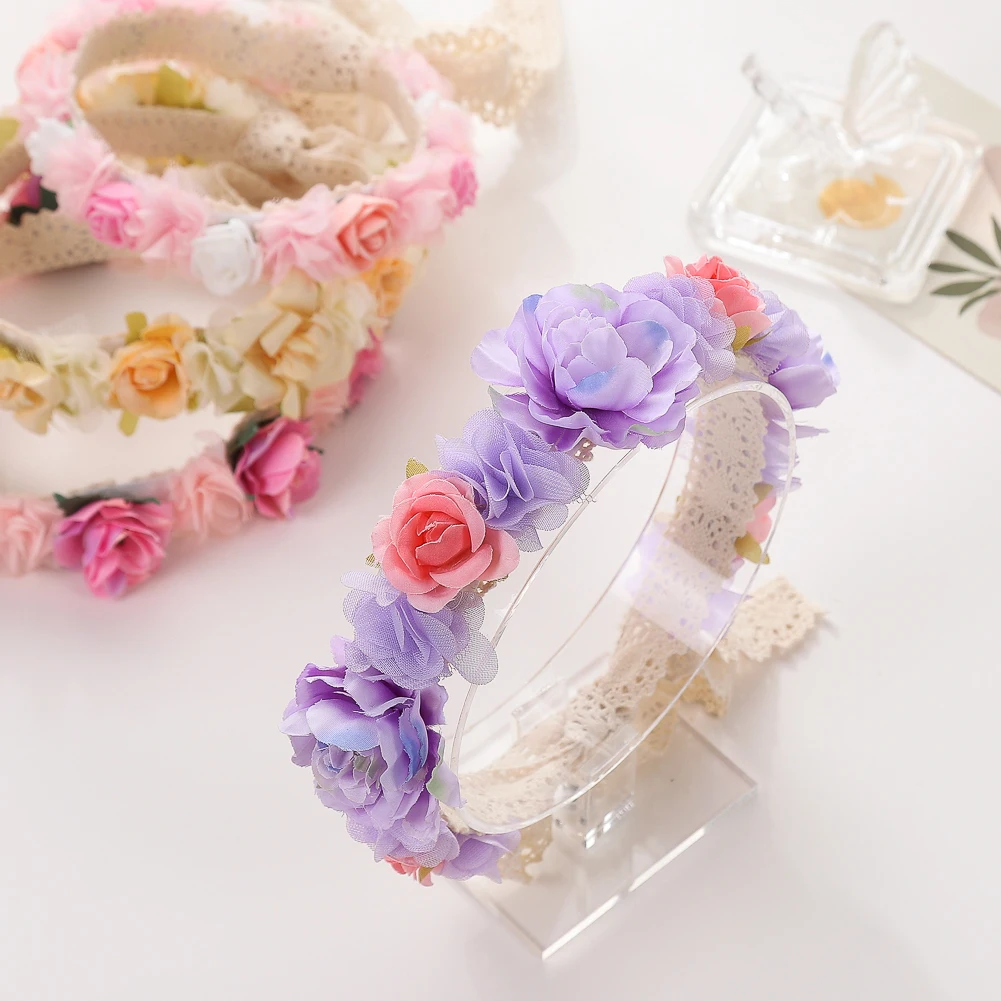 Tiaras con flores para niña