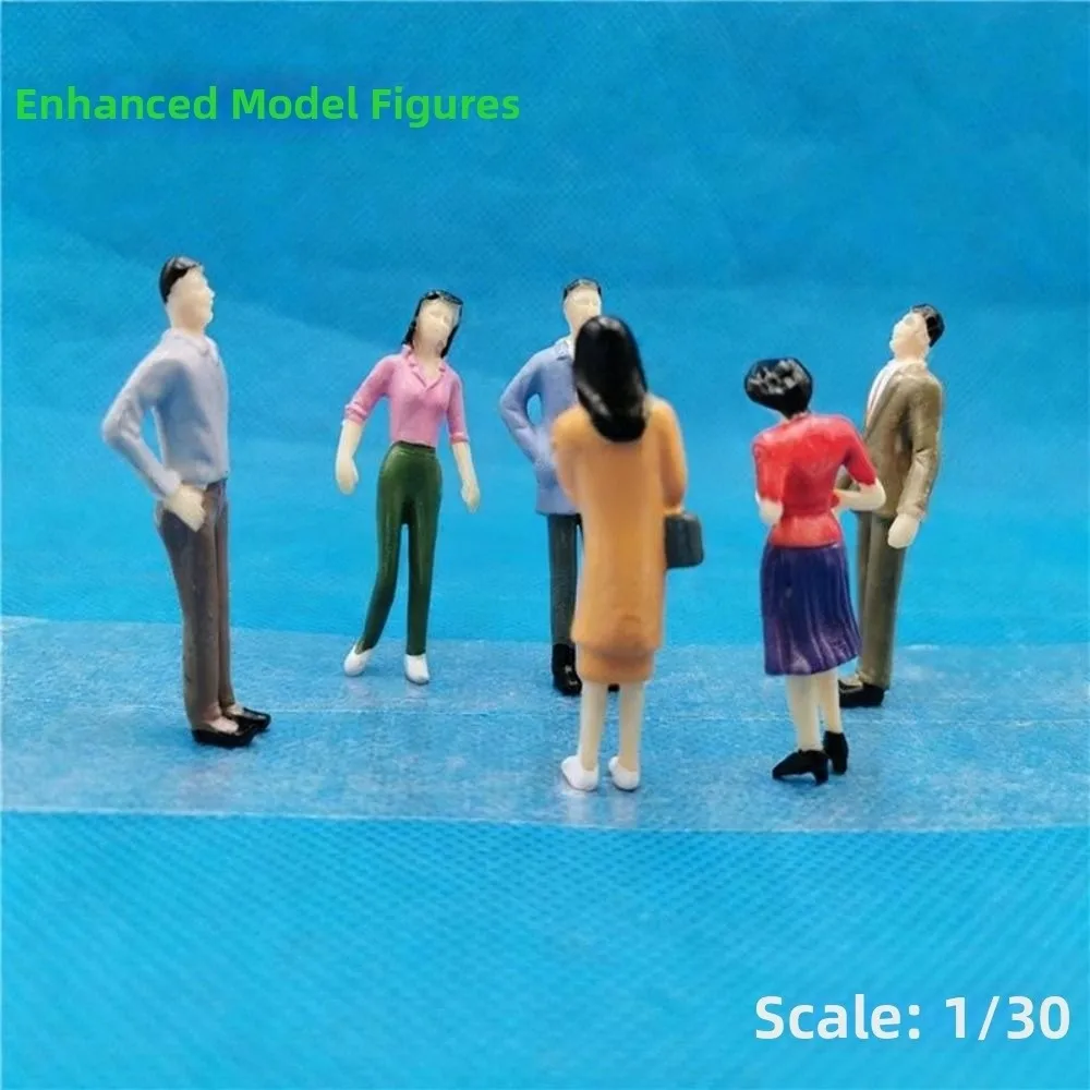 miniaturas en distintas poses y colores para escenas sobre arena