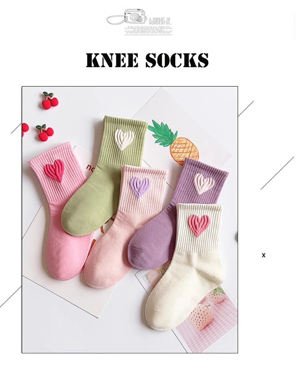 Calcetines coreanos con corazones
