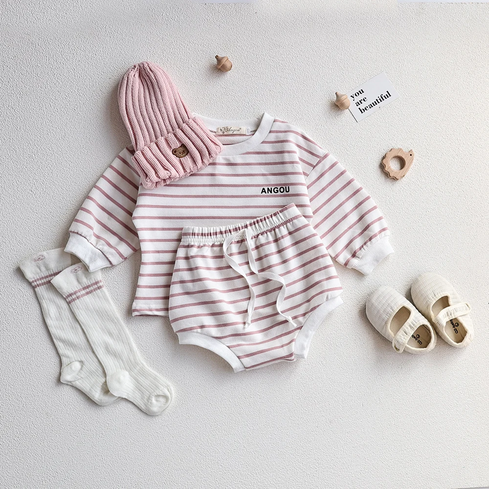 Conjunto sudadera con capucha y pants para bebé niña Milangel - imagen 3