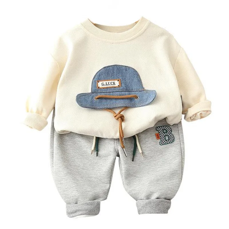 Conjunto infantil de punto para primavera y otoño
