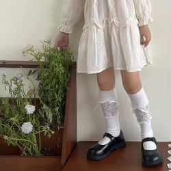 Calcetines escolares de algodón suave con bordado floral para niños