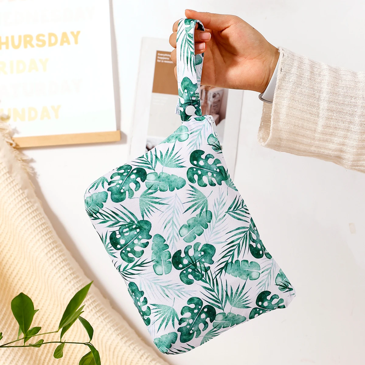 Variedad de estampados disponibles para la bolsa húmeda de bebé