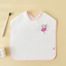 Babero impermeable para bebé con cuello de toalla y dibujos