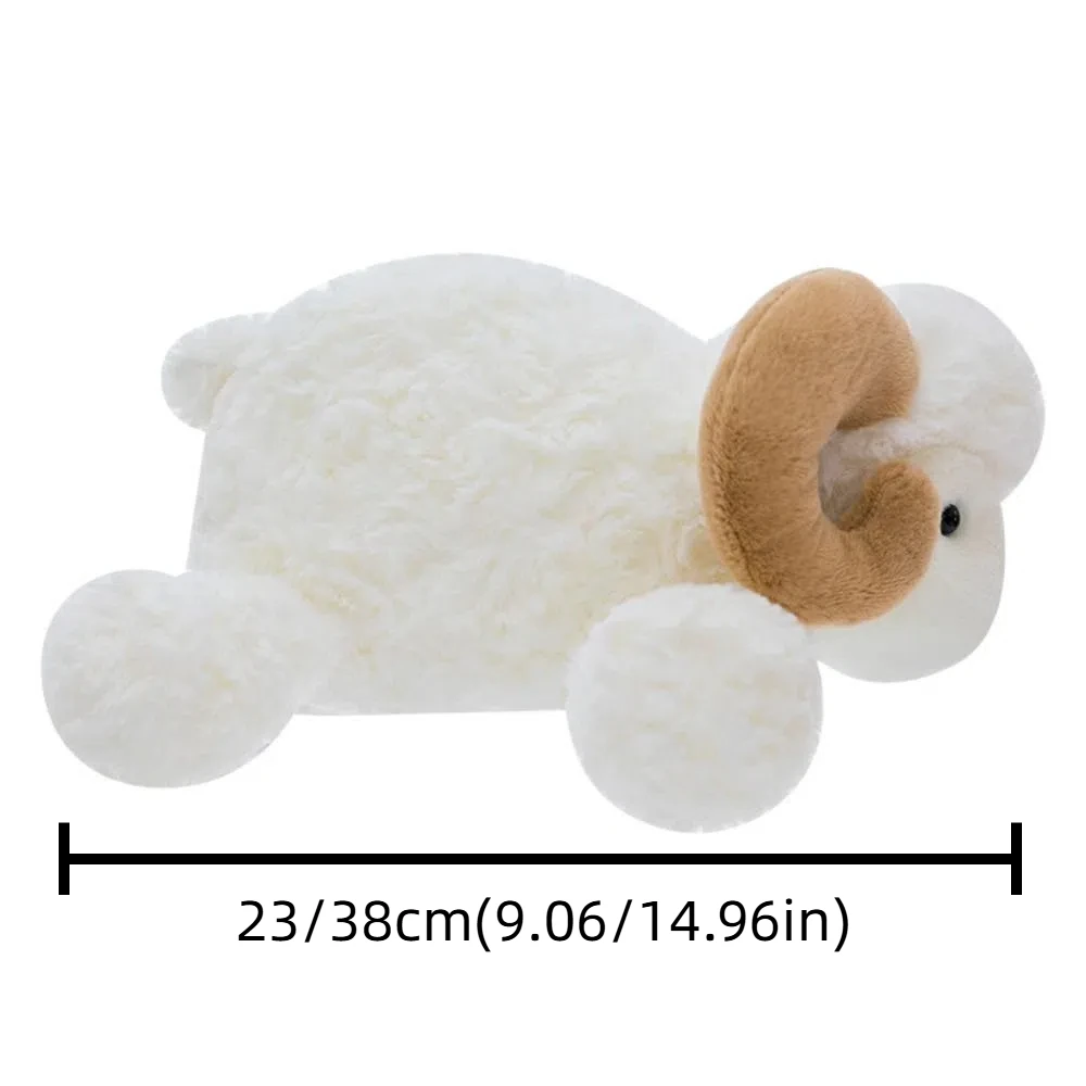 Peluche de cabra y vaca acostado