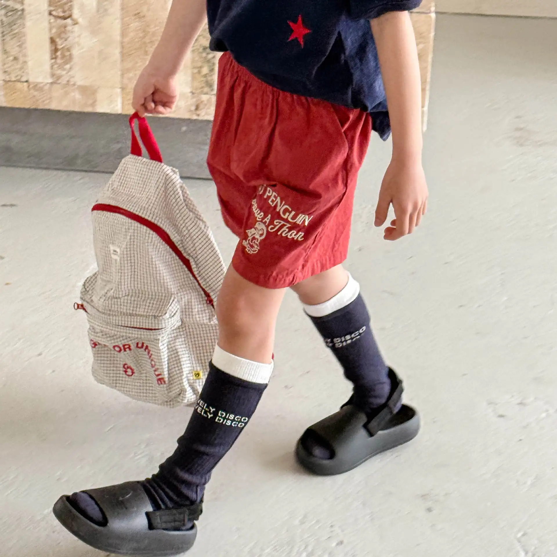 Pantalones cortos deportivos transpirables para niño - imagen 5