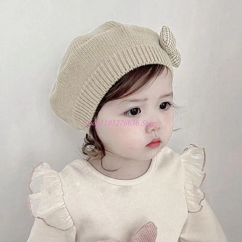 Boina de lana para niña con lazadas decorativas