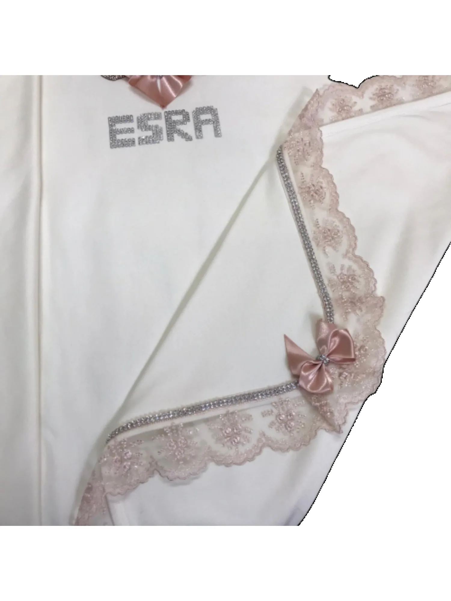 Envoltura de bebé rosa con corona bordada y nombre personalizado - imagen 2