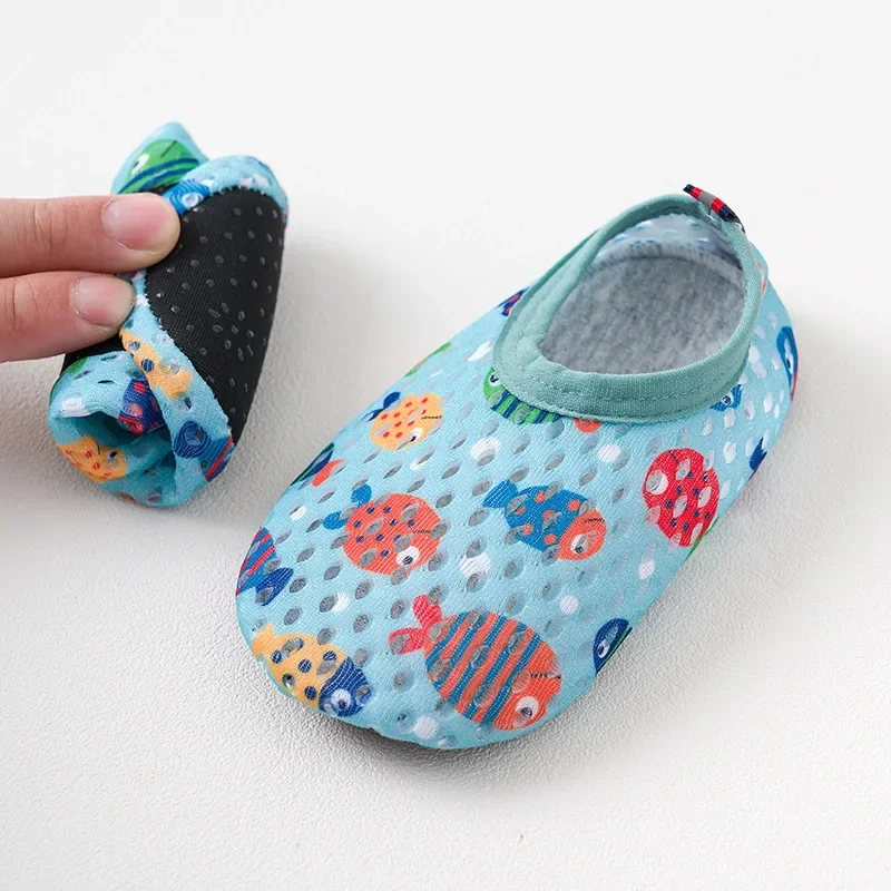 Zapatillas acuáticas para bebés y niños – antideslizantes de playa - imagen 3