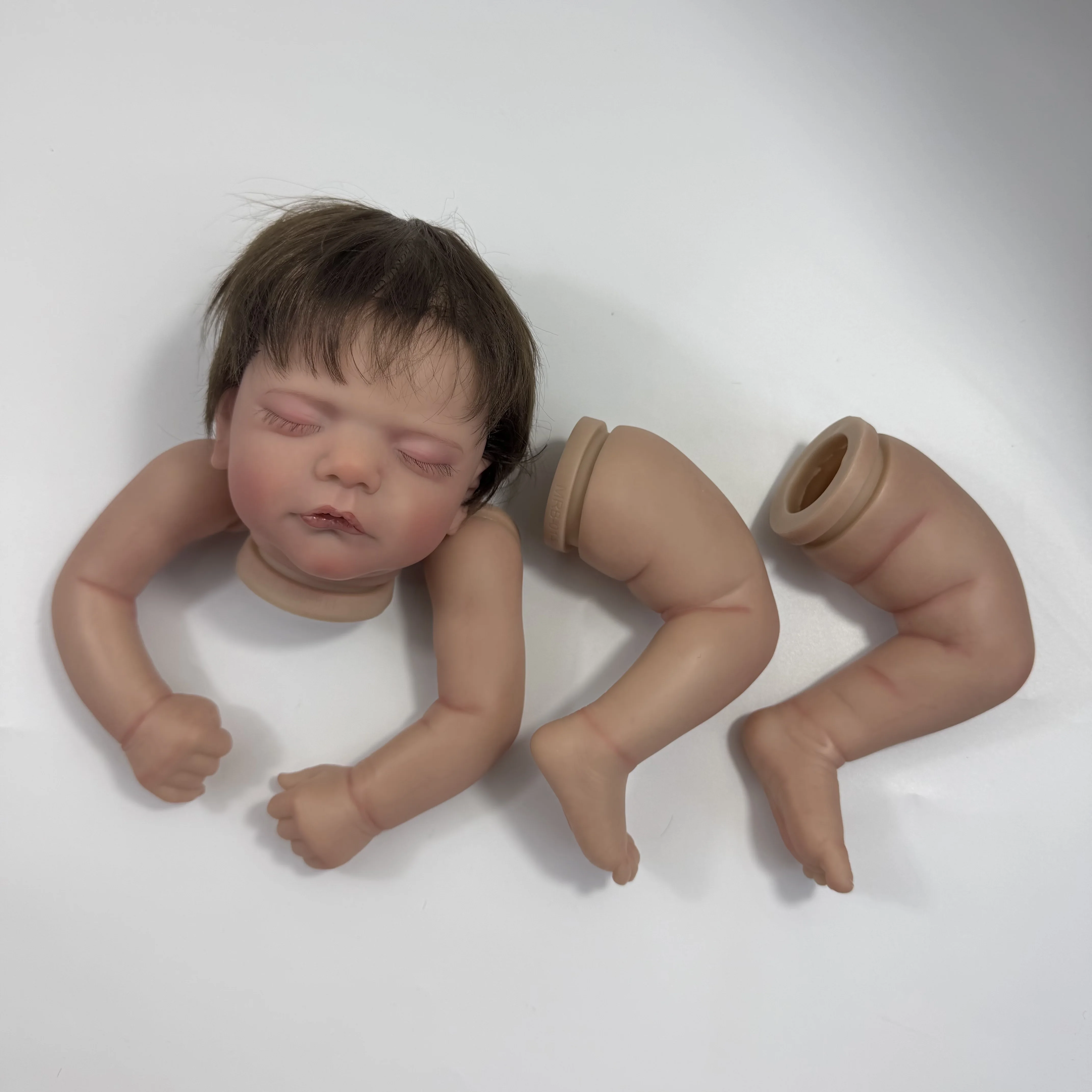 Kit de muñeca reborn Sam con pelo injertado y cuerpo de tela - imagen 5