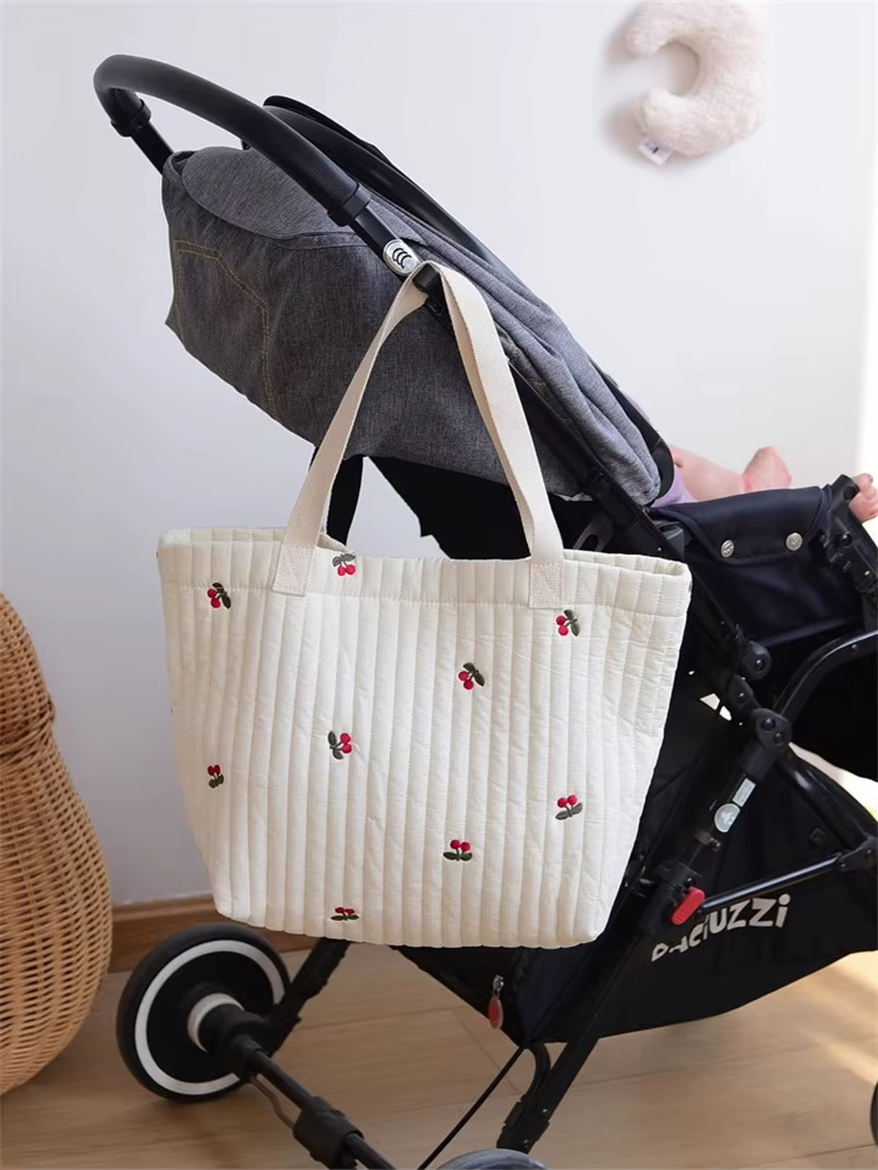 Bolso de pañales con estética cuidada