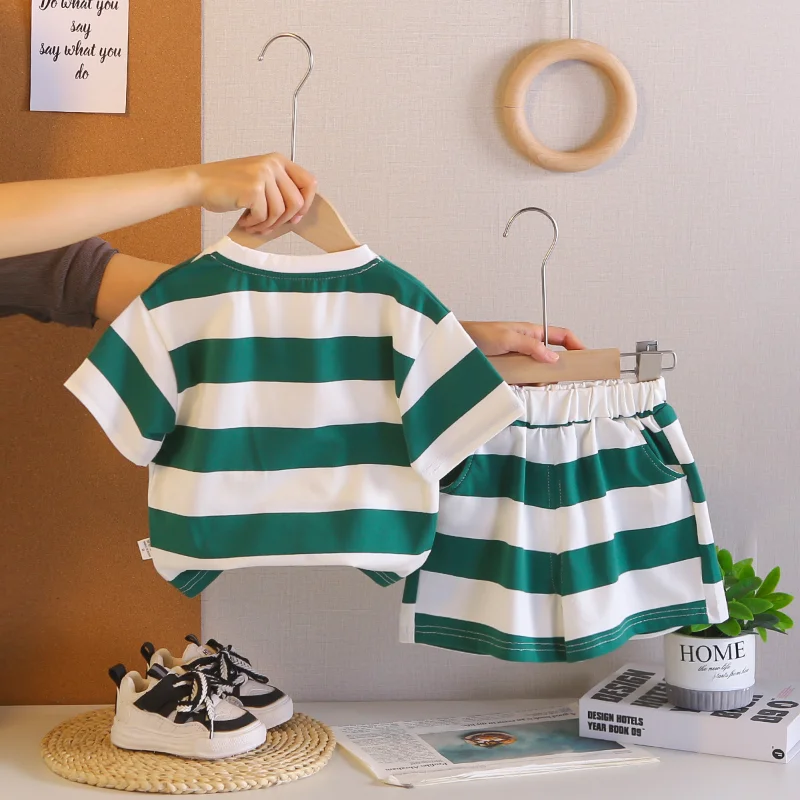 Conjunto de verano bebé a rayas: camiseta manga corta y pantalón corto - imagen 5