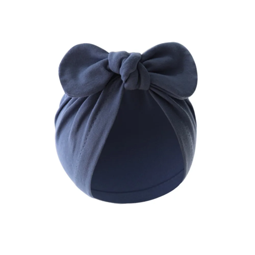 Gorro bebé de algodón con orejas de conejo y lazo floral - imagen 4