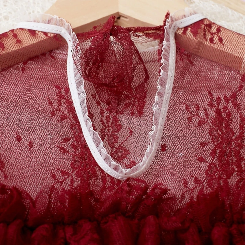 Detalles del vestido y la falda