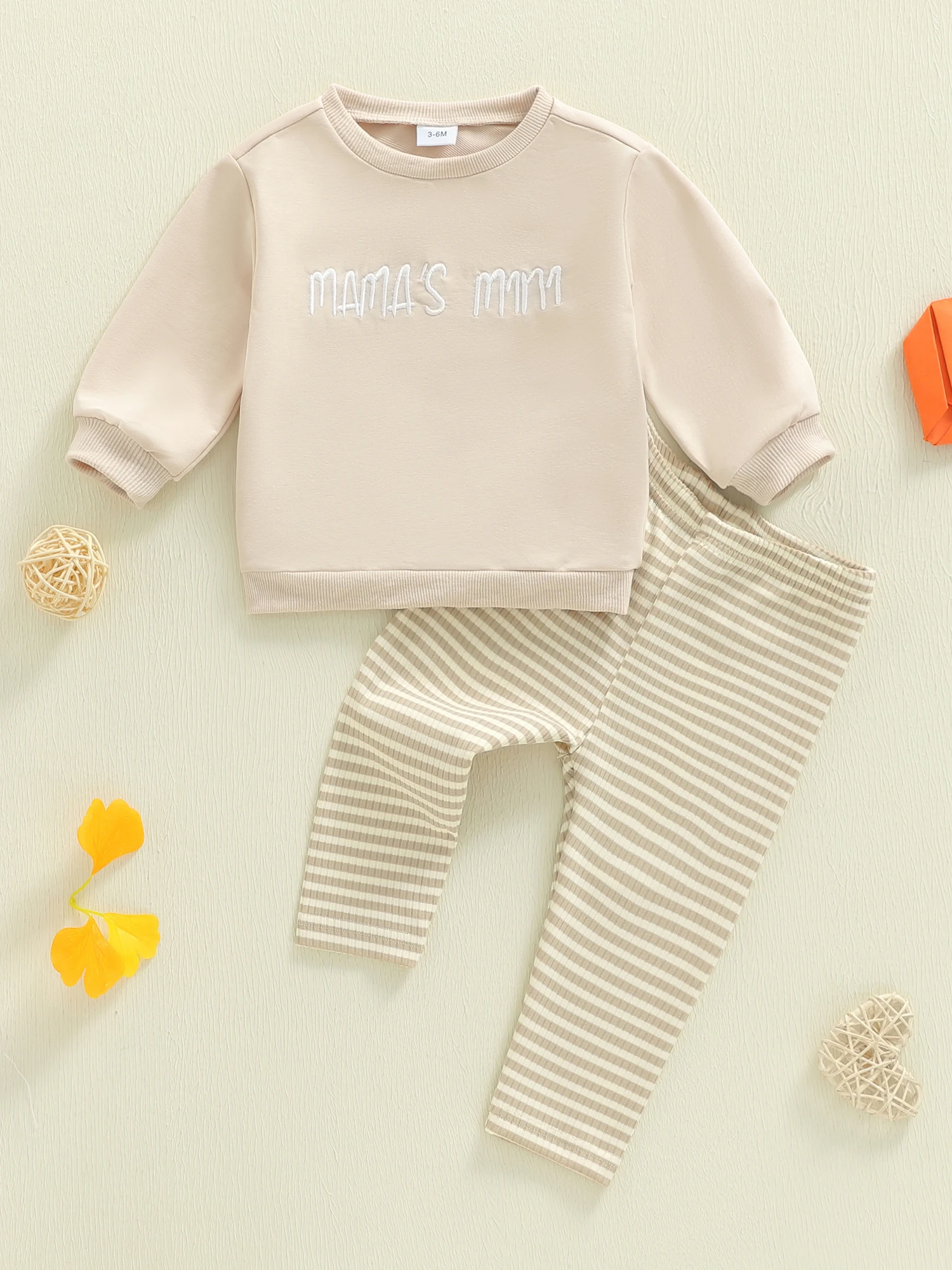Conjunto completo visto de frente y trasera