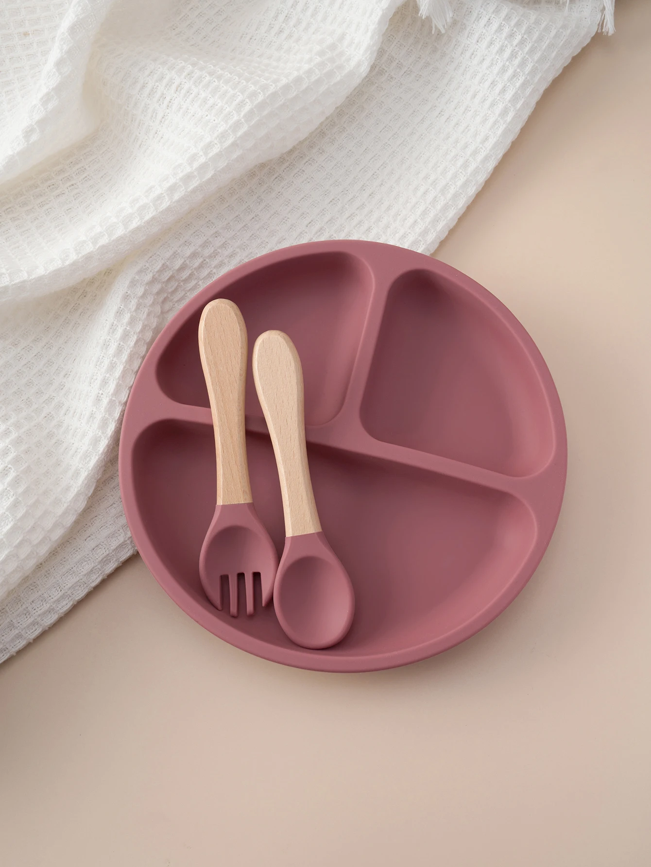 Juego de alimentación para bebé: platos con ventosa y cubiertos - imagen 4