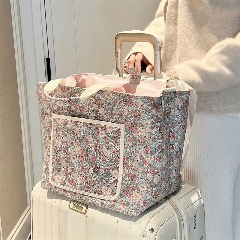 Bolsa de pañales INS de algodón con estampado floral elegante - imagen 3