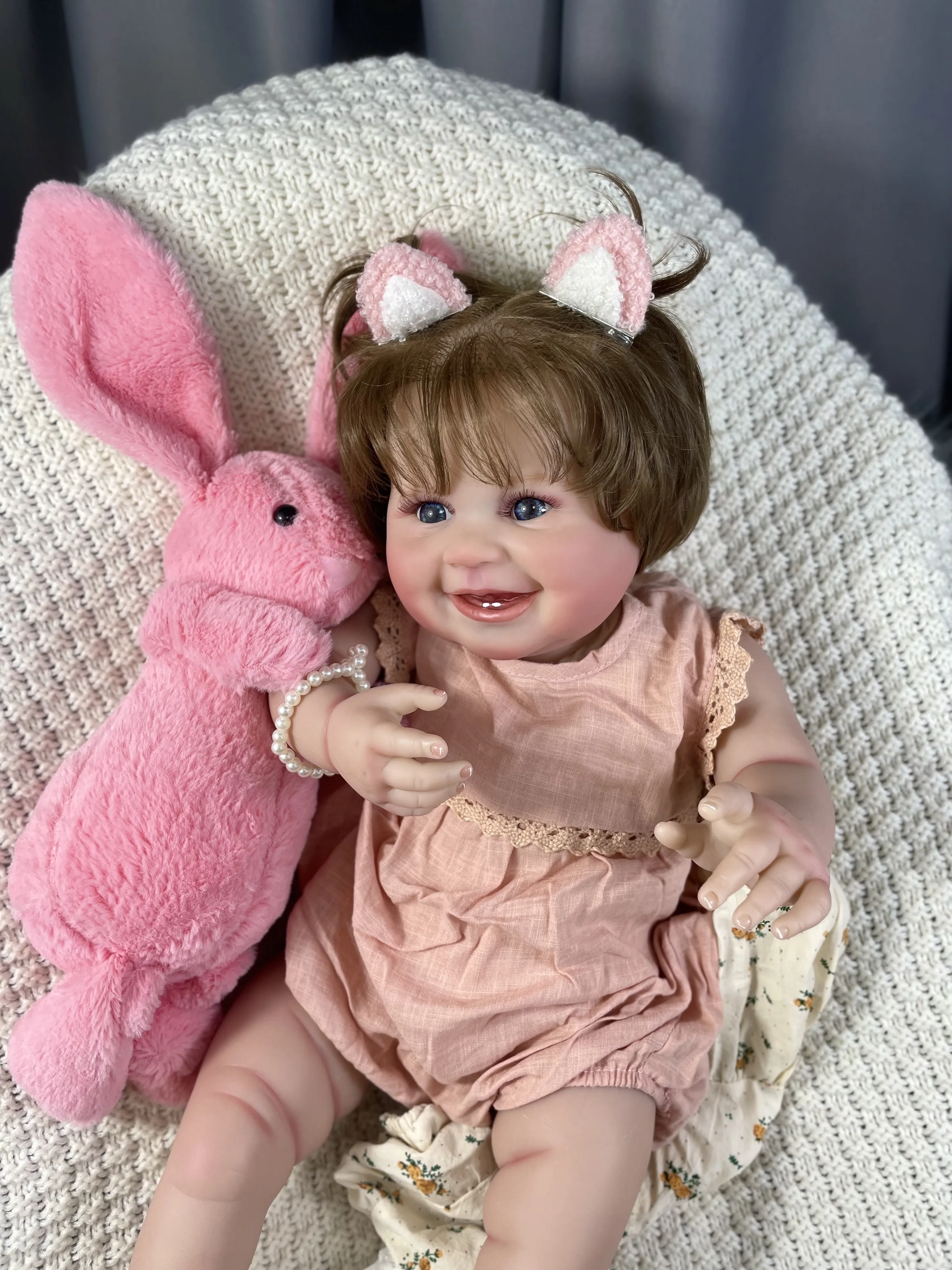 Muñeca reborn Juliana con pelo enraizado y piel realista