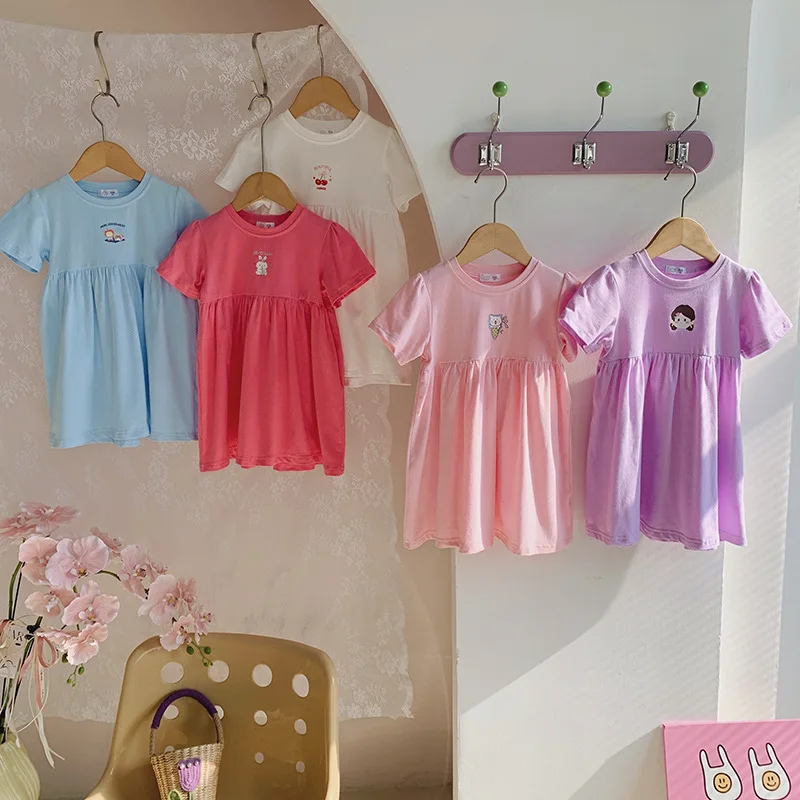 Vestido princesa con patrón de animales