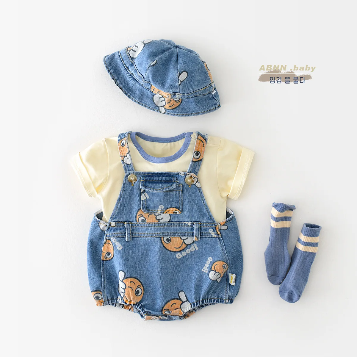 Body y gorra de mezclilla para bebé – Set suave unisex - imagen 4