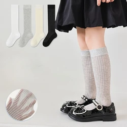 Calcetines de verano transpirables para niñas con rayas verticales