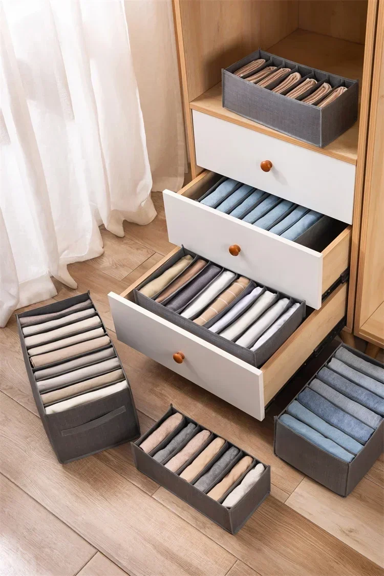 Distribución pensada para ropa interior y calcetines