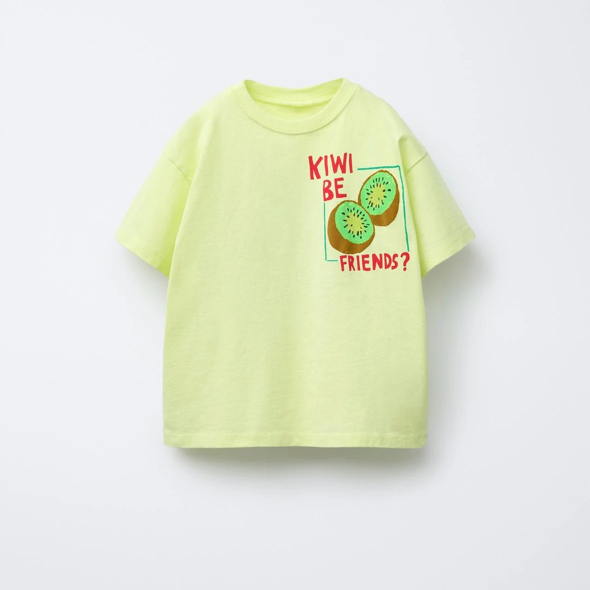Camiseta infantil con cuello redondo