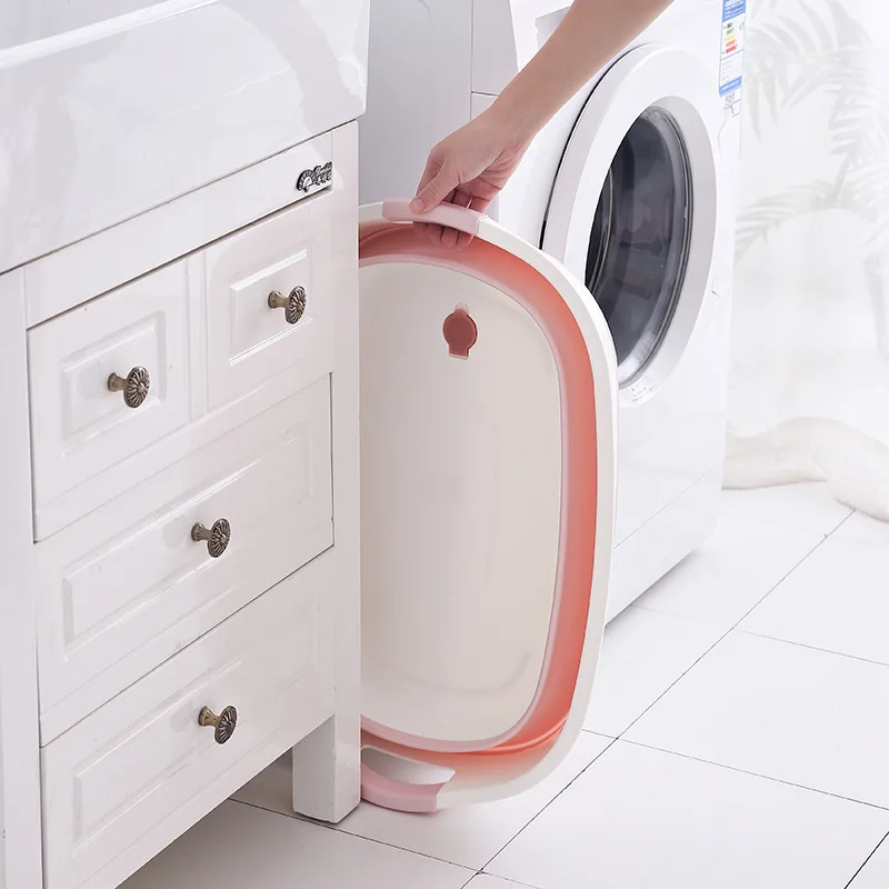 Bañera plegada para guardar con comodidad