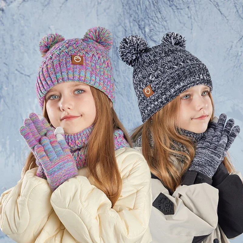 Conjunto de invierno infantil: gorro, bufanda y guantes de punto