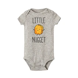 Little Nugget Pelele de bebé recién nacido para anuncio del embarazo