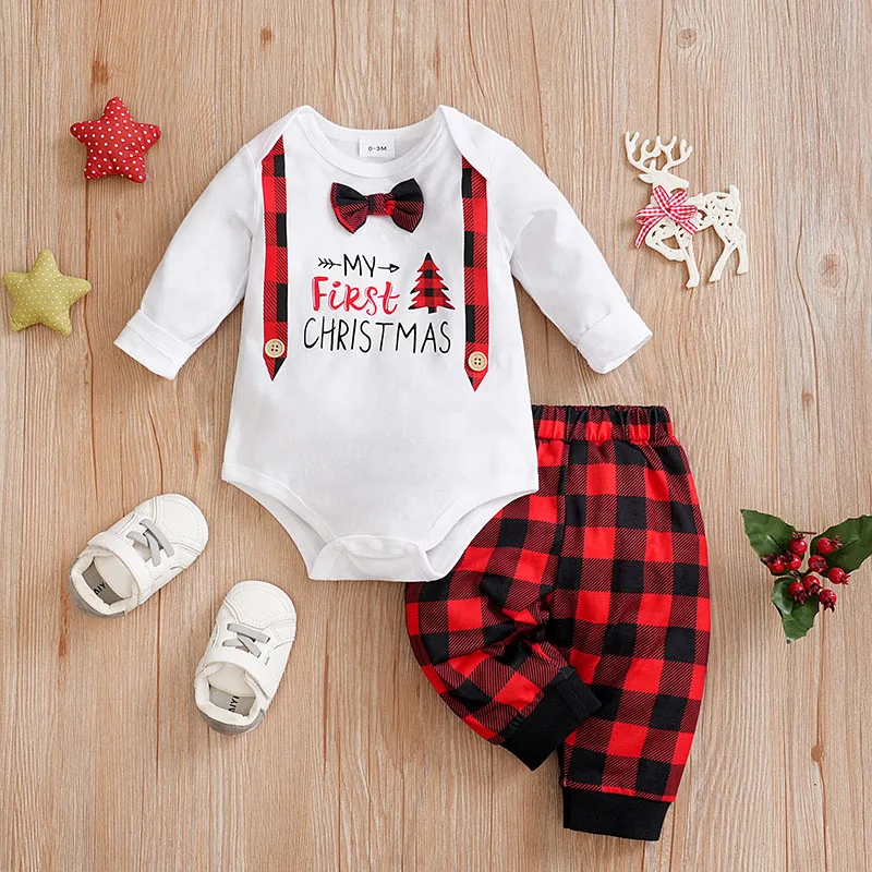 Conjunto navideño para recién nacido – Pijama de cuadros con pajarita