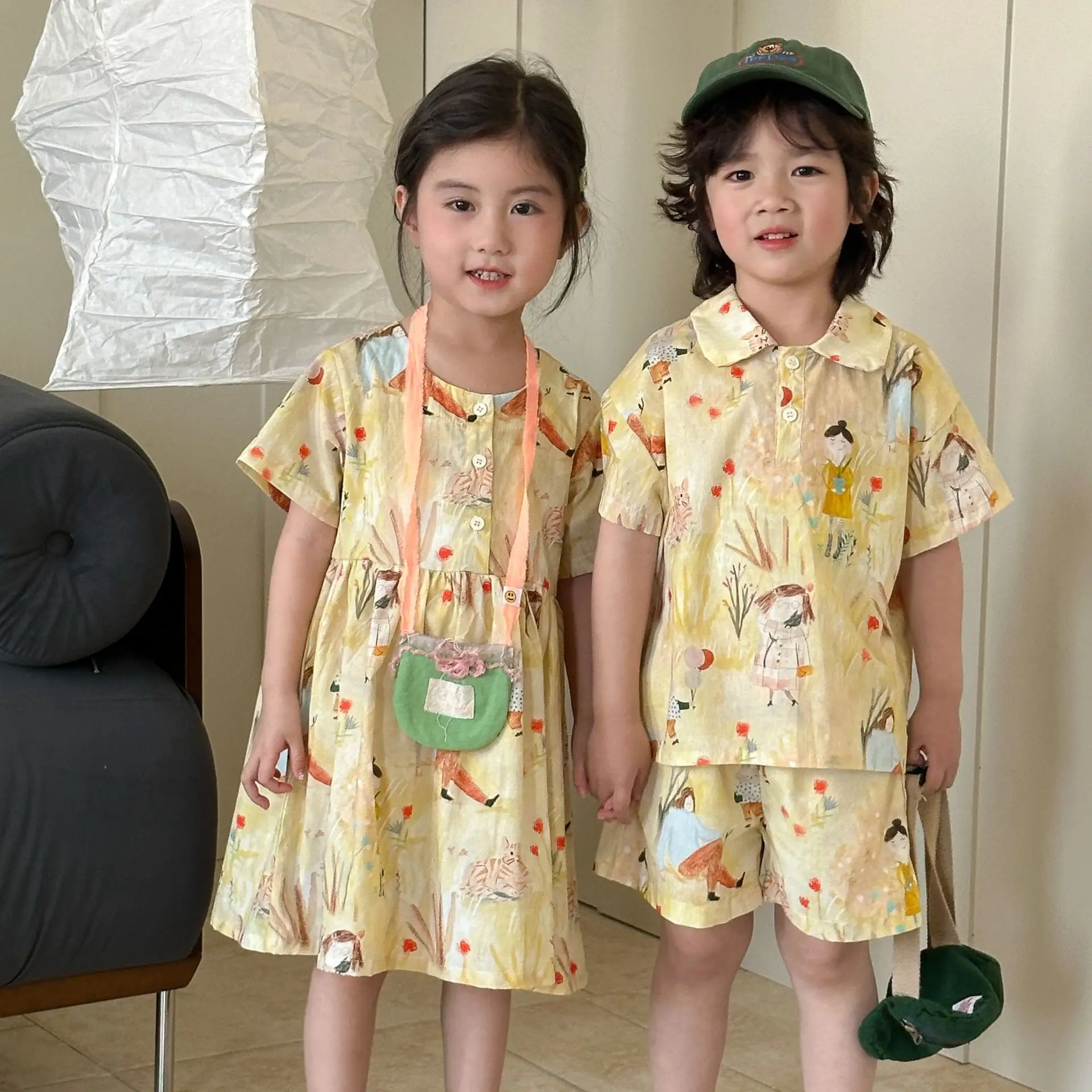 Conjuntos de verano hermano y hermana: camisas y shorts informales