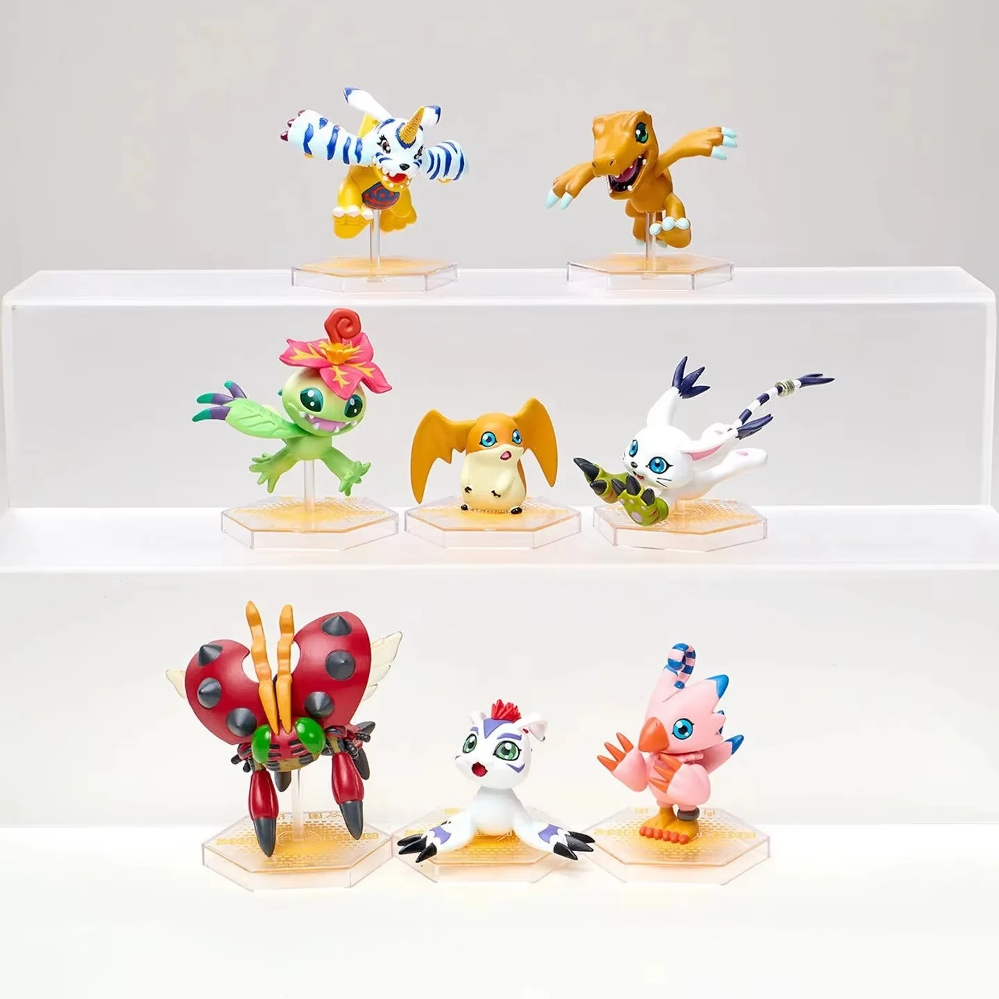Caja sorpresa Digimon Adventure con figura de Agumon misteriosa - imagen 3