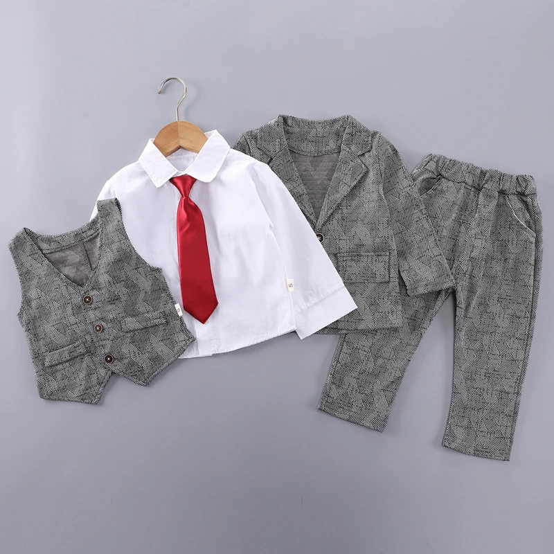 Conjunto bebé primavera y otoño con abrigo manga larga