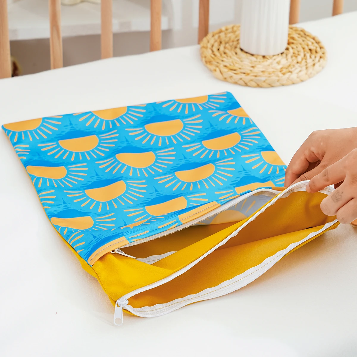 Elinfant Bolsa para pañales impermeable seco y húmedo portátil - imagen 4