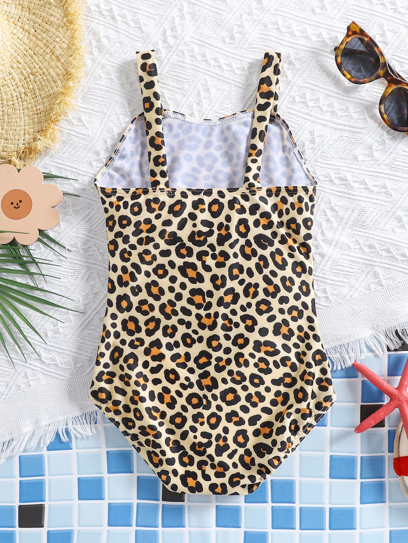 Traje de baño niña estampado leopardo recortado para surf - imagen 5