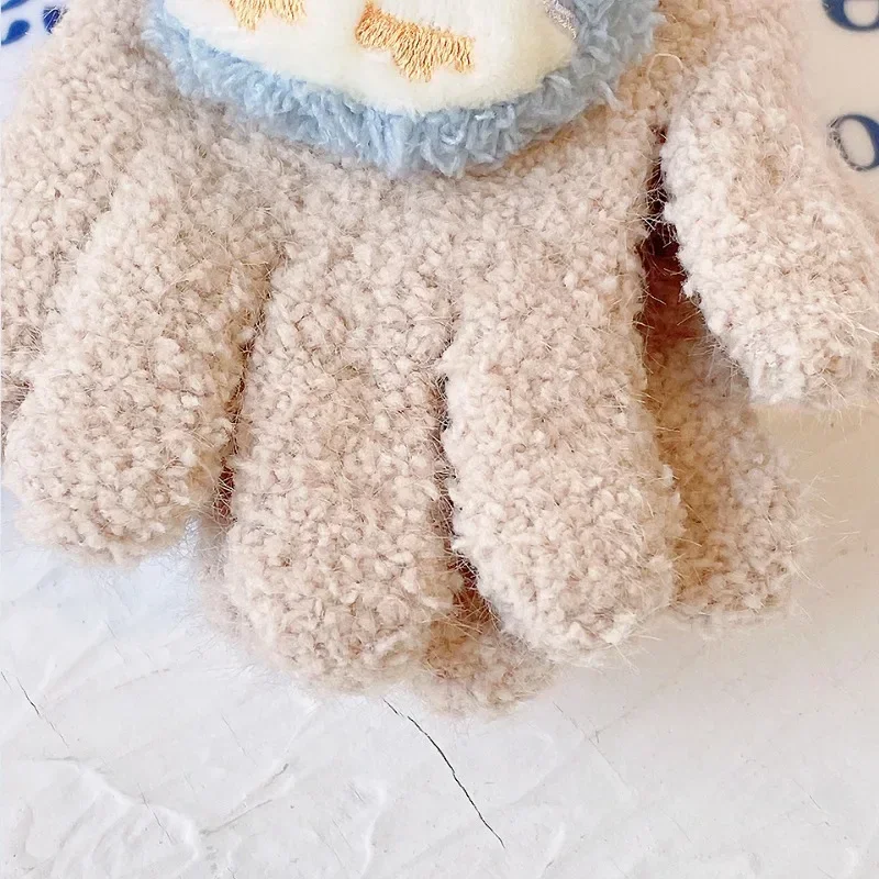 Guantes infantiles con dibujos animados y peluche para niños - imagen 3