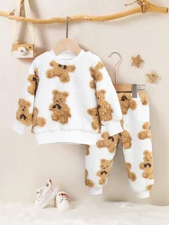 Conjunto bebé camiseta y pantalón oso peluche otoño invierno