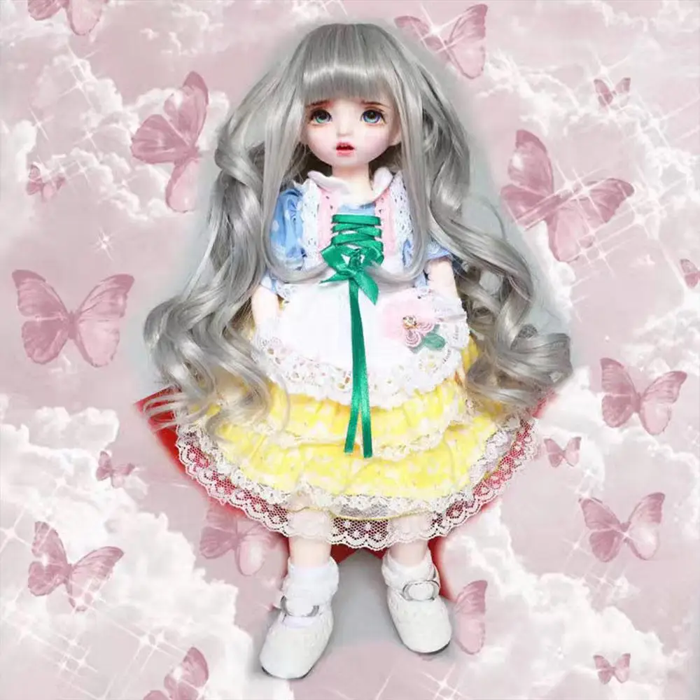 Detalle del estilo Lolita y el rizo