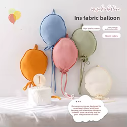 Globos minimalistas para sesión de fotos de bebé