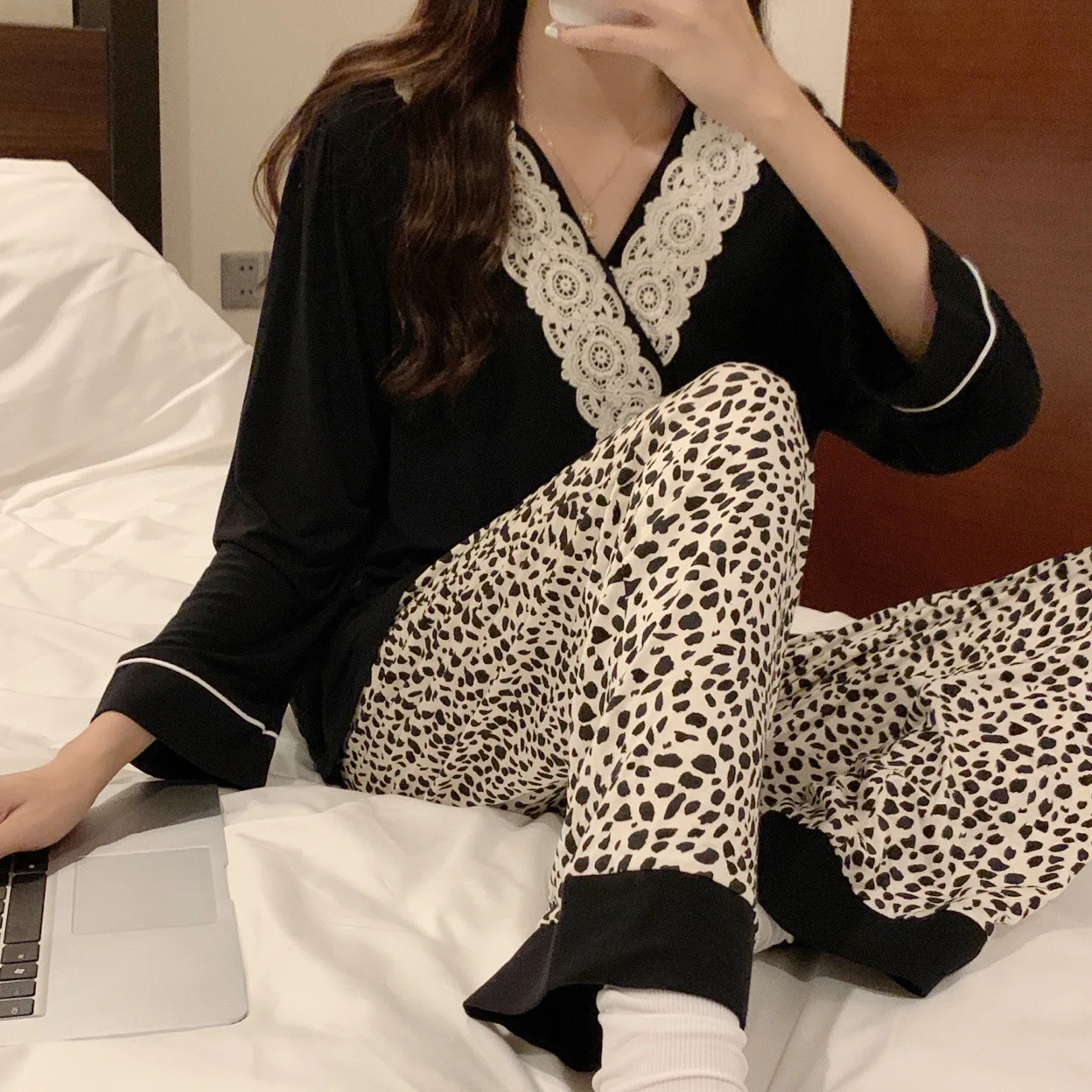 Camisón de lactancia de manga larga estampado leopardo - imagen 5