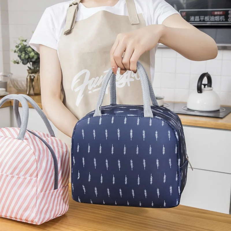 Bolsa de almuerzo aislada - diseño de moda para niños - imagen 2