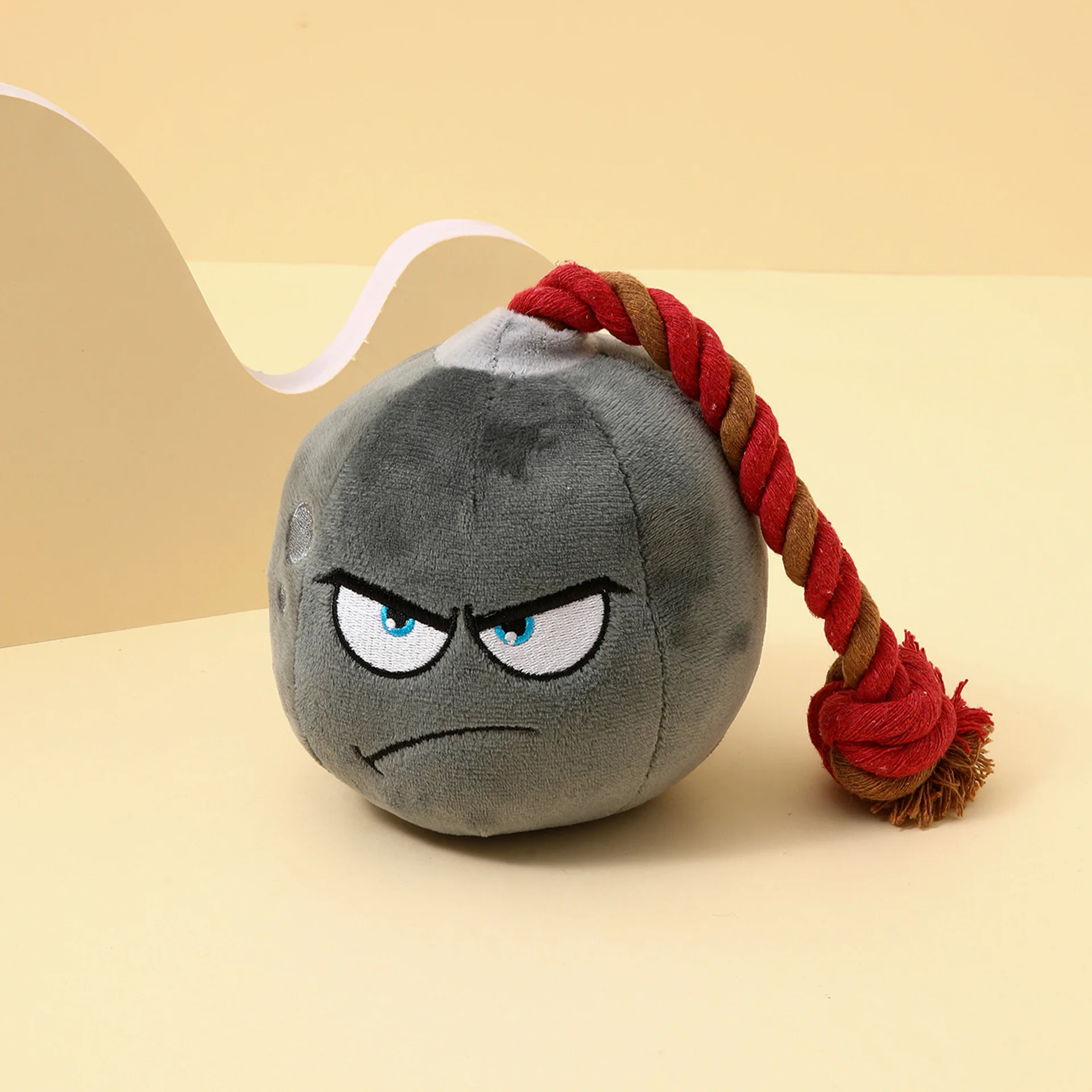 Pelota para mascotas con cordón pensada para juegos activos