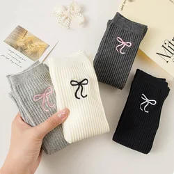 Calcetines altos JK Lolita de niña – algodón jacquard arco blanco