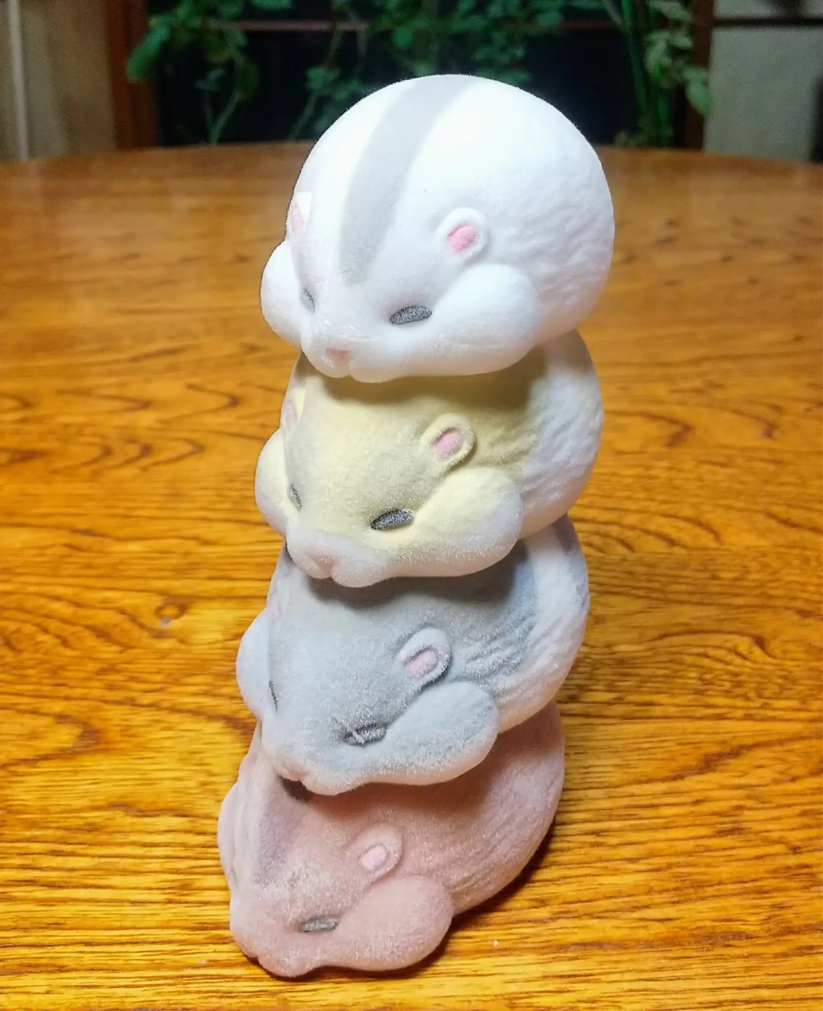 Hámster Tsumukko squishy amarillo antiestrés para niños - imagen 4