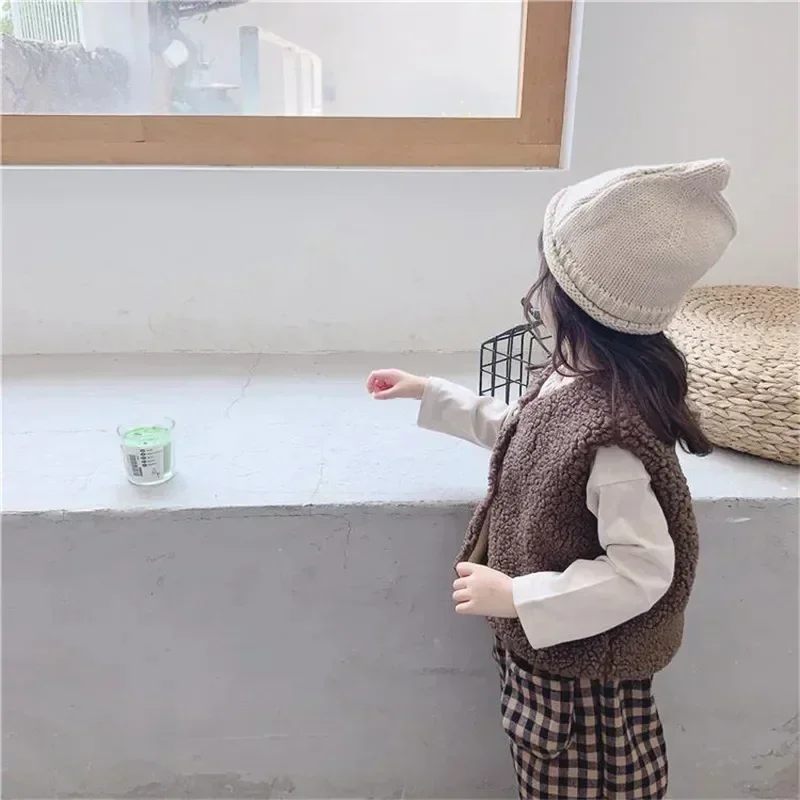 Chaleco de terciopelo con cuello en V cálido para niños y niñas - imagen 5