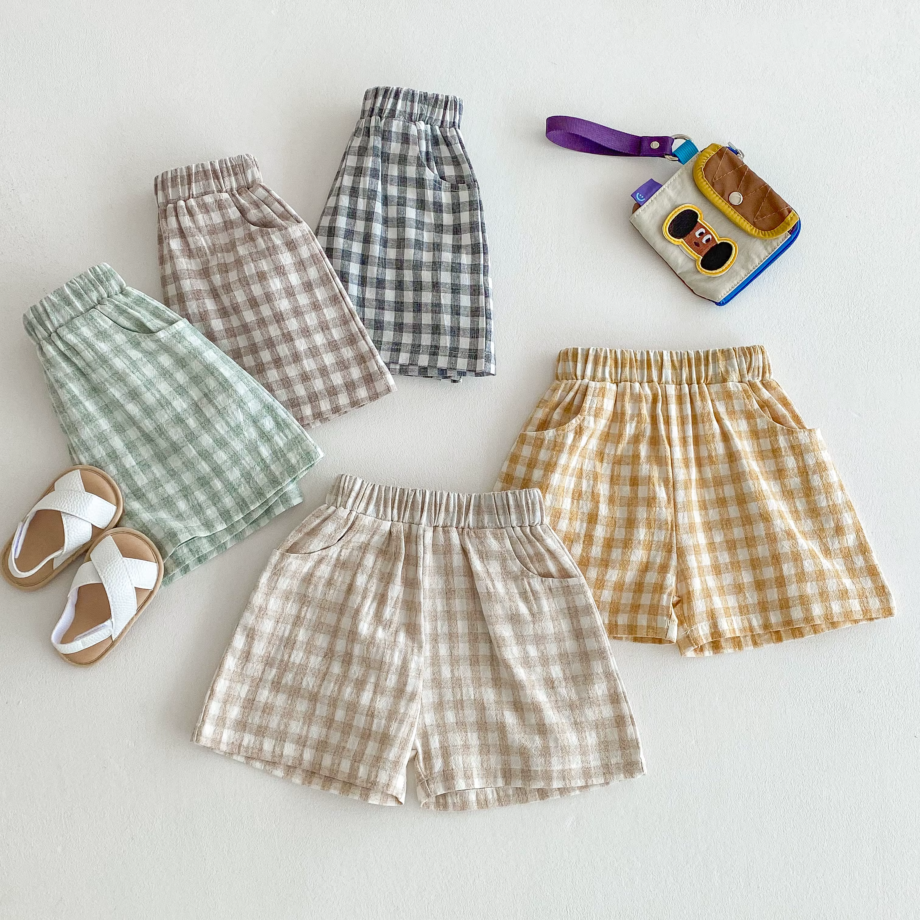 Pantalones cortos a cuadros para niños