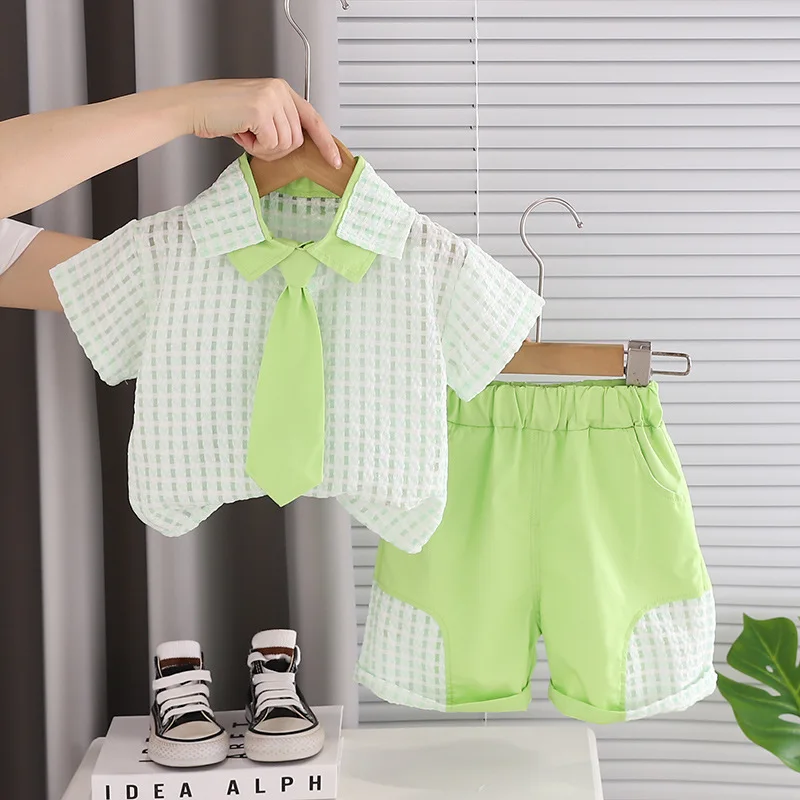 Detalles del conjunto infantil
